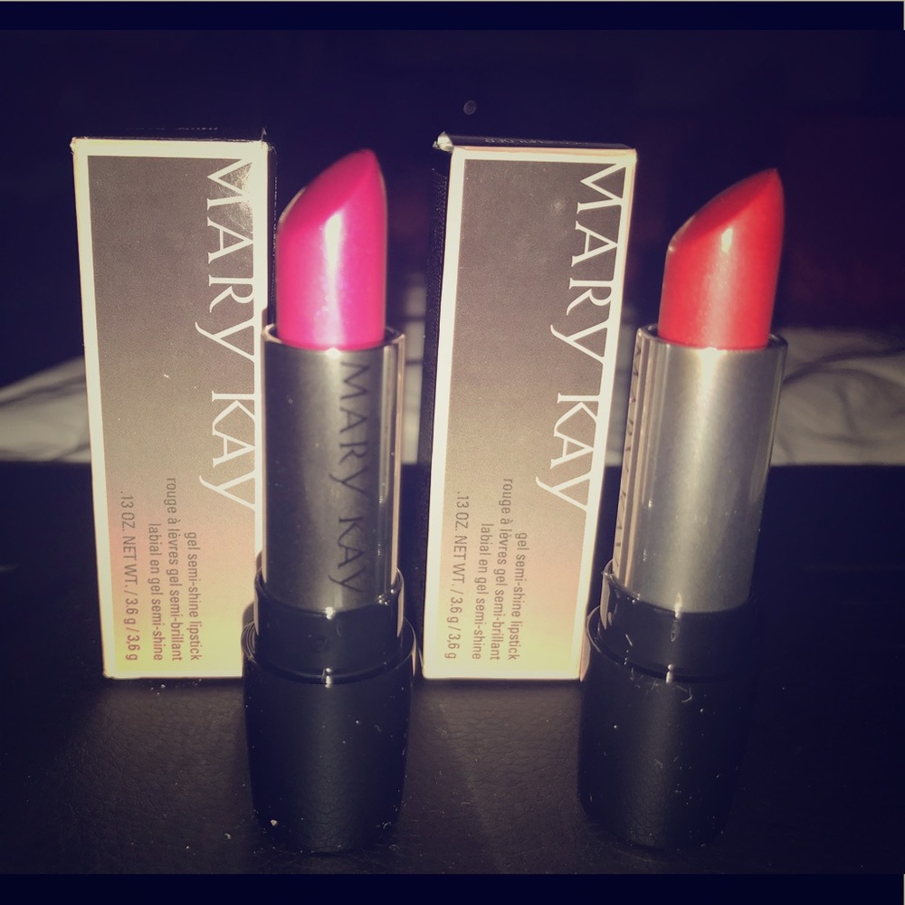 NEW!!!  Mary Kay Gel Semi-Shine Lipstick!!!